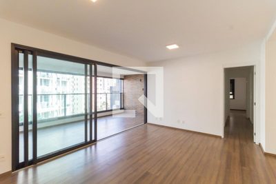 Apartamento, 3 quartos, 147 m² - Foto 1