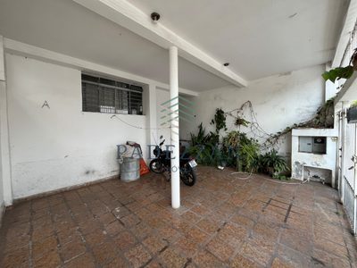 Casa, 5 quartos, 250 m² - Foto 2