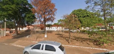 Loteamento e Condomínio, 800 m² - Foto 1