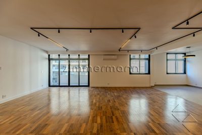 Apartamento, 3 quartos, 214 m² - Foto 1