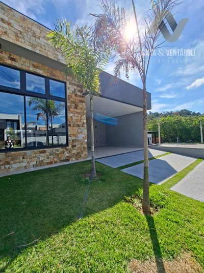 Casa, 3 quartos, 156 m² - Foto 1