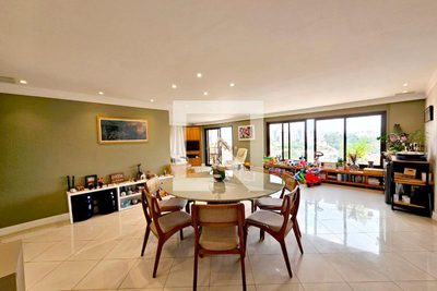 Apartamento, 3 quartos, 213 m² - Foto 1