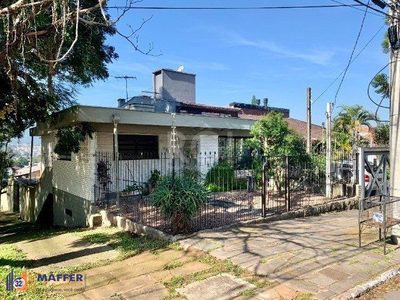Casa, 3 quartos, 200 m² - Foto 1