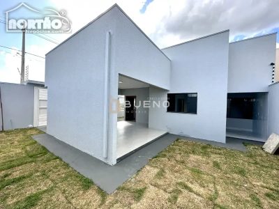 Casa, 3 quartos, 109 m² - Foto 2