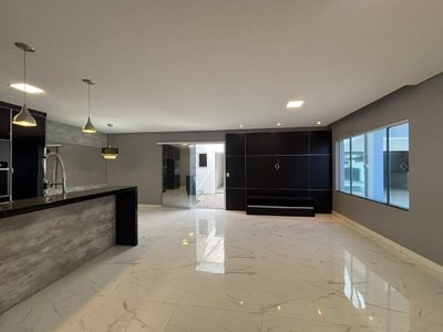 Casa, 1 quarto, 340 m² - Foto 4
