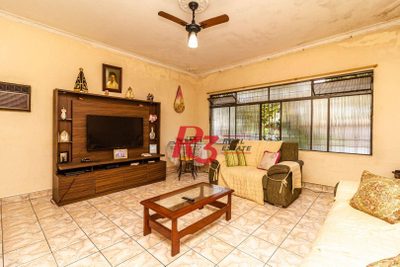 Casa, 2 quartos, 222 m² - Foto 1