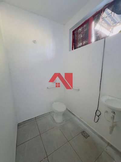 Depósito-Galpão, 205 m² - Foto 3