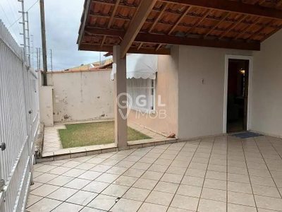 Casa, 3 quartos, 250 m² - Foto 2