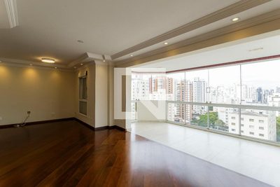Apartamento, 3 quartos, 144 m² - Foto 2