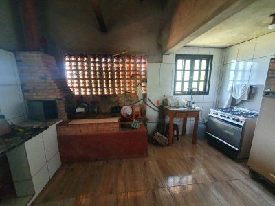 Chácara, 2 quartos, 10000 m² - Foto 2