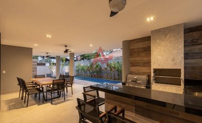 Casa, 5 quartos, 300 m² - Foto 2