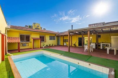 Casa, 3 quartos, 250 m² - Foto 1
