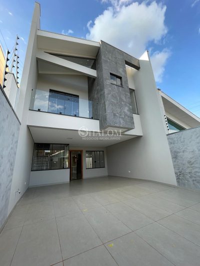 Sobrado, 3 quartos, 172 m² - Foto 1
