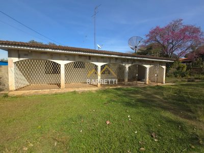 Chácara, 4 quartos, 2467 m² - Foto 1