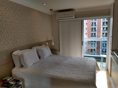 Apartamento, 3 quartos, 156 m² - Foto 1