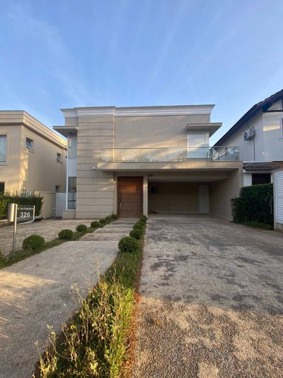 Casa, 4 quartos, 371 m² - Foto 1