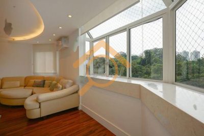 Cobertura, 3 quartos, 270 m² - Foto 4