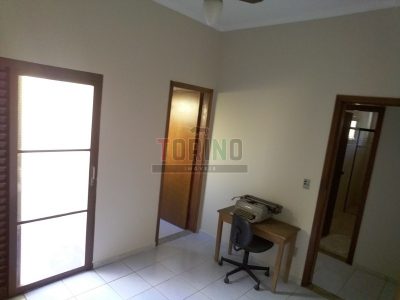 Casa, 3 quartos, 207 m² - Foto 3