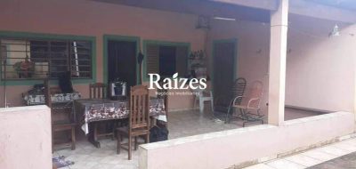 Casa, 4 quartos, 142 m² - Foto 1