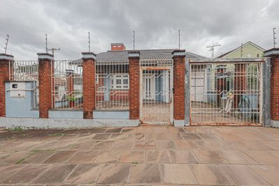 Casa, 4 quartos, 167 m² - Foto 1