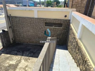 Casa, 3 quartos, 201 m² - Foto 2