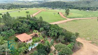 Chácara, 1070 m² - Foto 1