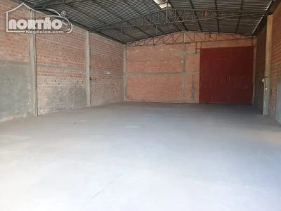 Casa, 242 m² - Foto 1