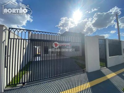 Casa, 3 quartos, 100 m² - Foto 1