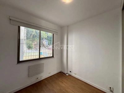 Apartamento, 3 quartos, 100 m² - Foto 1