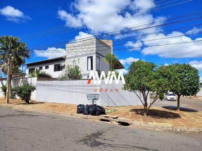 Sobrado, 4 quartos, 491 m² - Foto 2