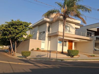 Sobrado, 3 quartos, 240 m² - Foto 3