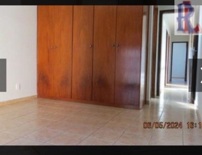 Casa, 3 quartos, 240 m² - Foto 2