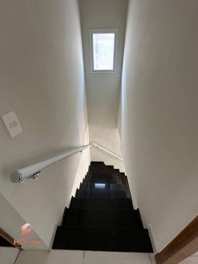 Casa, 3 quartos, 180 m² - Foto 2
