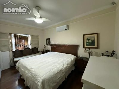 Casa, 5 quartos, 290 m² - Foto 5