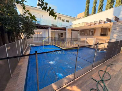 Casa, 3 quartos, 316 m² - Foto 1