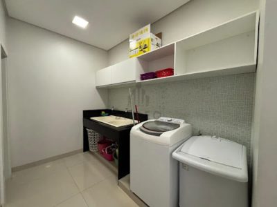 Sobrado, 1 quarto, 233 m² - Foto 2