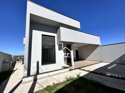 Casa, 3 quartos, 166 m² - Foto 1