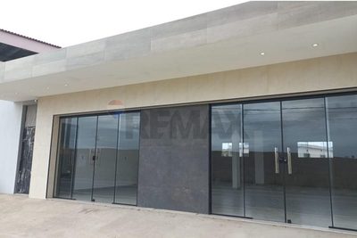 Casa, 1 quarto, 305 m² - Foto 2