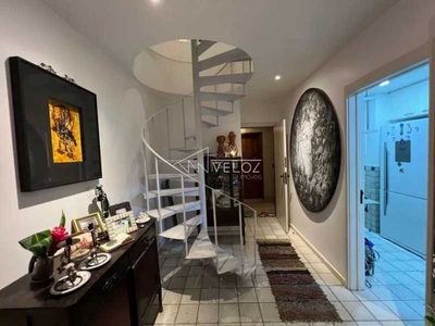 Cobertura, 3 quartos, 209 m² - Foto 4