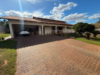 Casa, 3 quartos, 198 m² - Foto 1