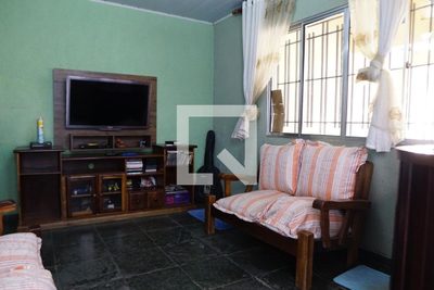 Casa, 3 quartos, 180 m² - Foto 2