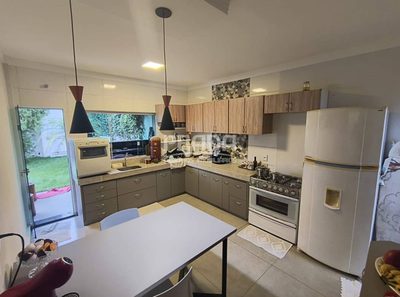 Casa, 3 quartos, 135 m² - Foto 1