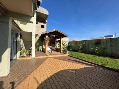 Casa, 3 quartos, 244 m² - Foto 2