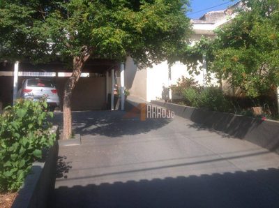 Casa, 2 quartos, 80 m² - Foto 1