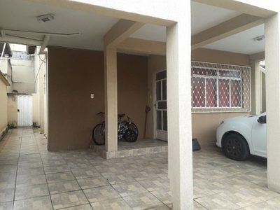 Casa, 4 quartos, 200 m² - Foto 2