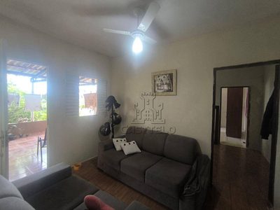Casa, 3 quartos, 90 m² - Foto 1