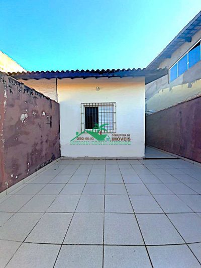 Casa, 2 quartos, 70 m² - Foto 2