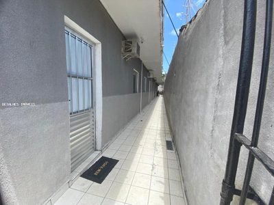 Apartamento, 1 quarto, 27 m² - Foto 1