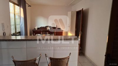Casa, 5 quartos, 170 m² - Foto 2