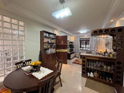 Casa, 3 quartos, 163 m² - Foto 4